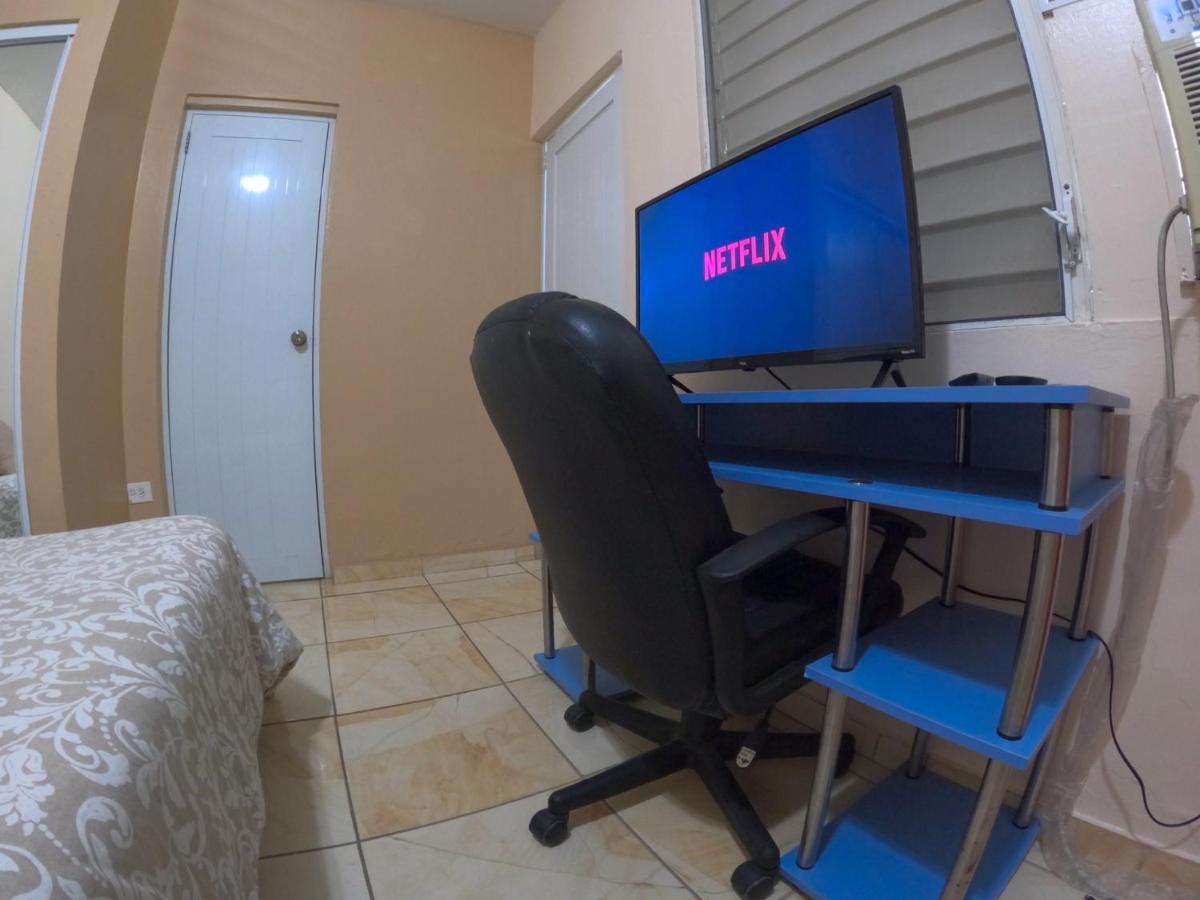 Wifi, Workspace , Perfect Location & Parking Понсе Екстериор снимка
